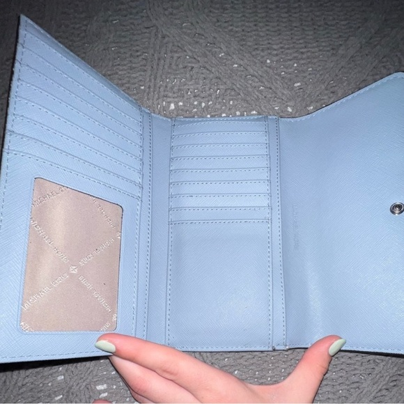 Baby Blue- Michael Kors Wallet - Picture 3 of 4